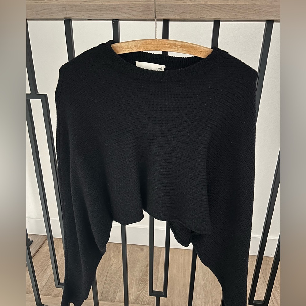 Wilfred lolan sweater